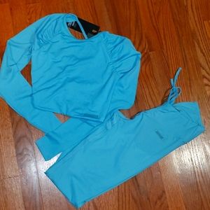 Womens BNWT Bo+Tee Aqua active wear set, Bottoms S petite Top Medium